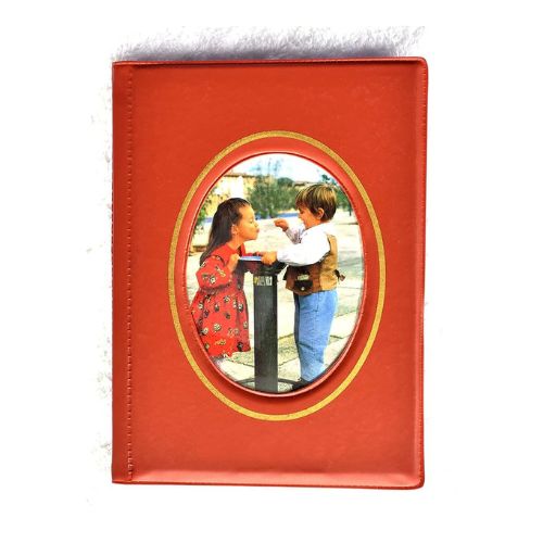 Nova Window View Photo Album stores 36 photos, perfect for 4x6 inch pictures.